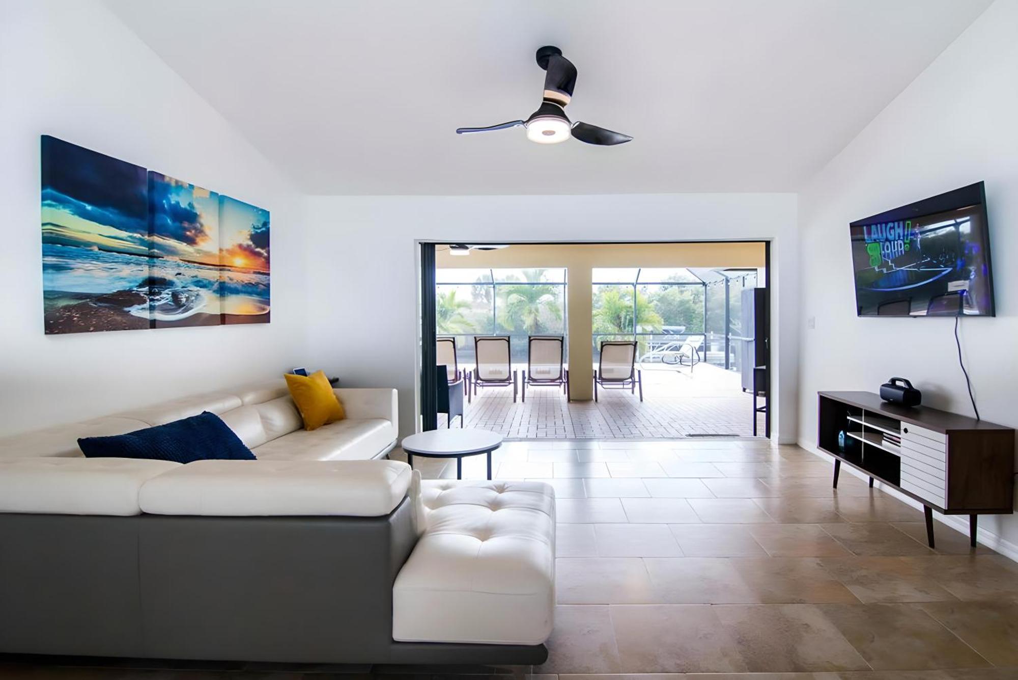 House With A Boatyour Private Waterfront Resort Port Charlotte Exterior foto